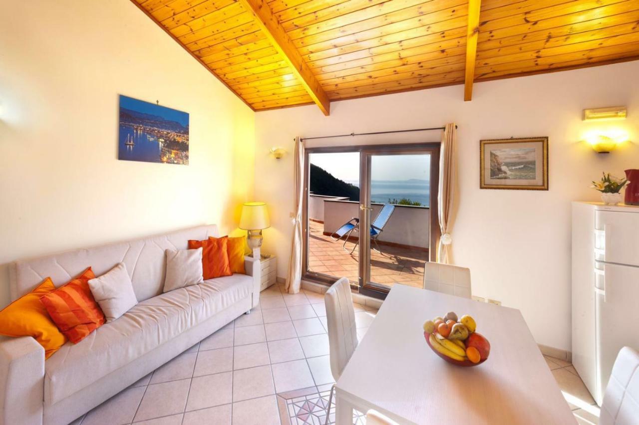 Appartamento Villa Degli Ulivi 圣安吉洛 外观 照片